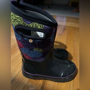 EUC Bogs boots- size 2